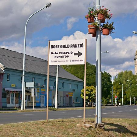 R.Gold Apartman Makó Exterior foto