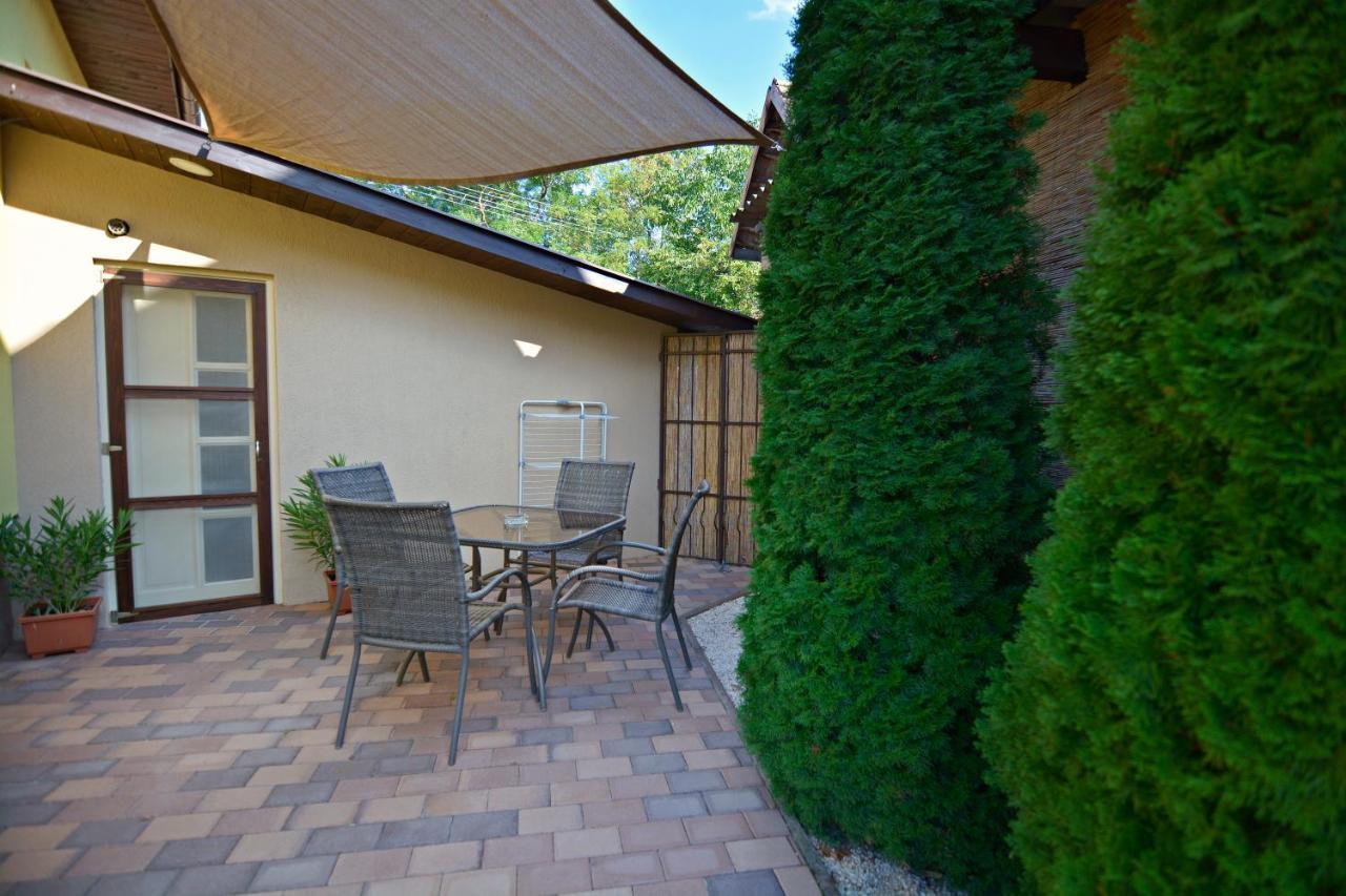 R.Gold Apartman Makó Exterior foto